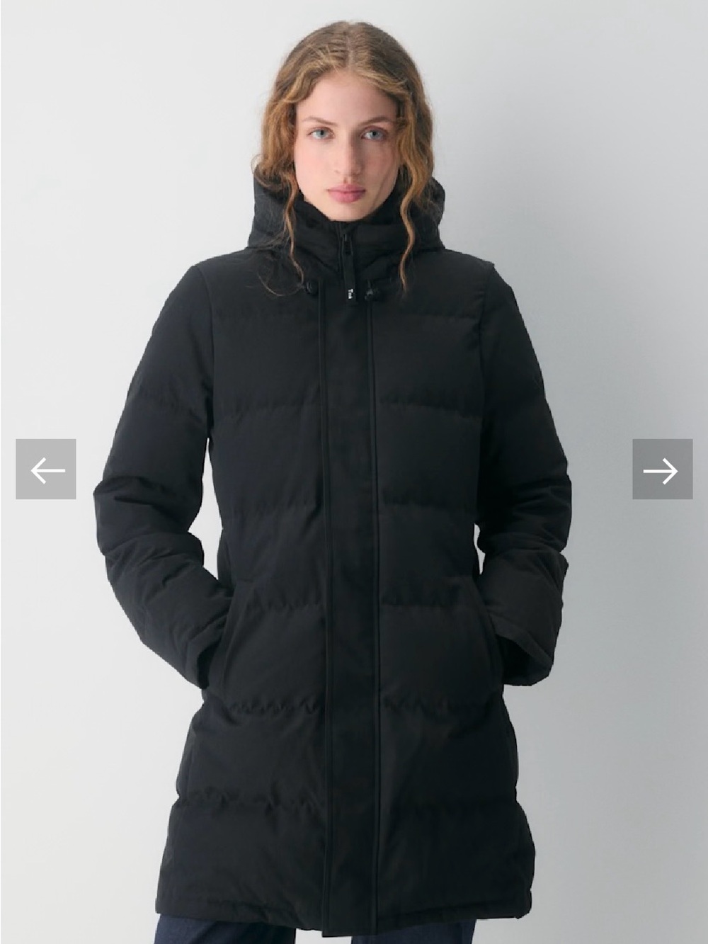TNA/Aritzia Powder Parka size L